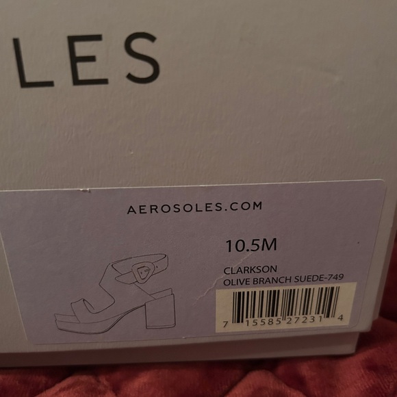 Aerosoles Clarkson Platform Sandal - Olive Suede - Picture 8 of 8